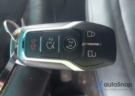 2016 Ford Explorer Platinum z USA, uszkodzony, nr VIN 1FM5K8HT4GGC46446